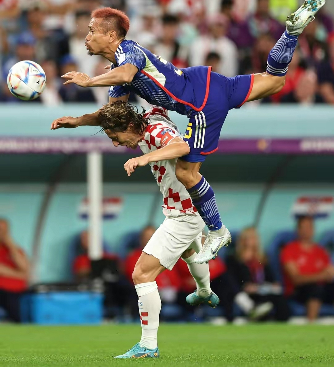 足球场上的硬汉