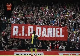 2020年阿森纳的厄齐尔去哪了呢